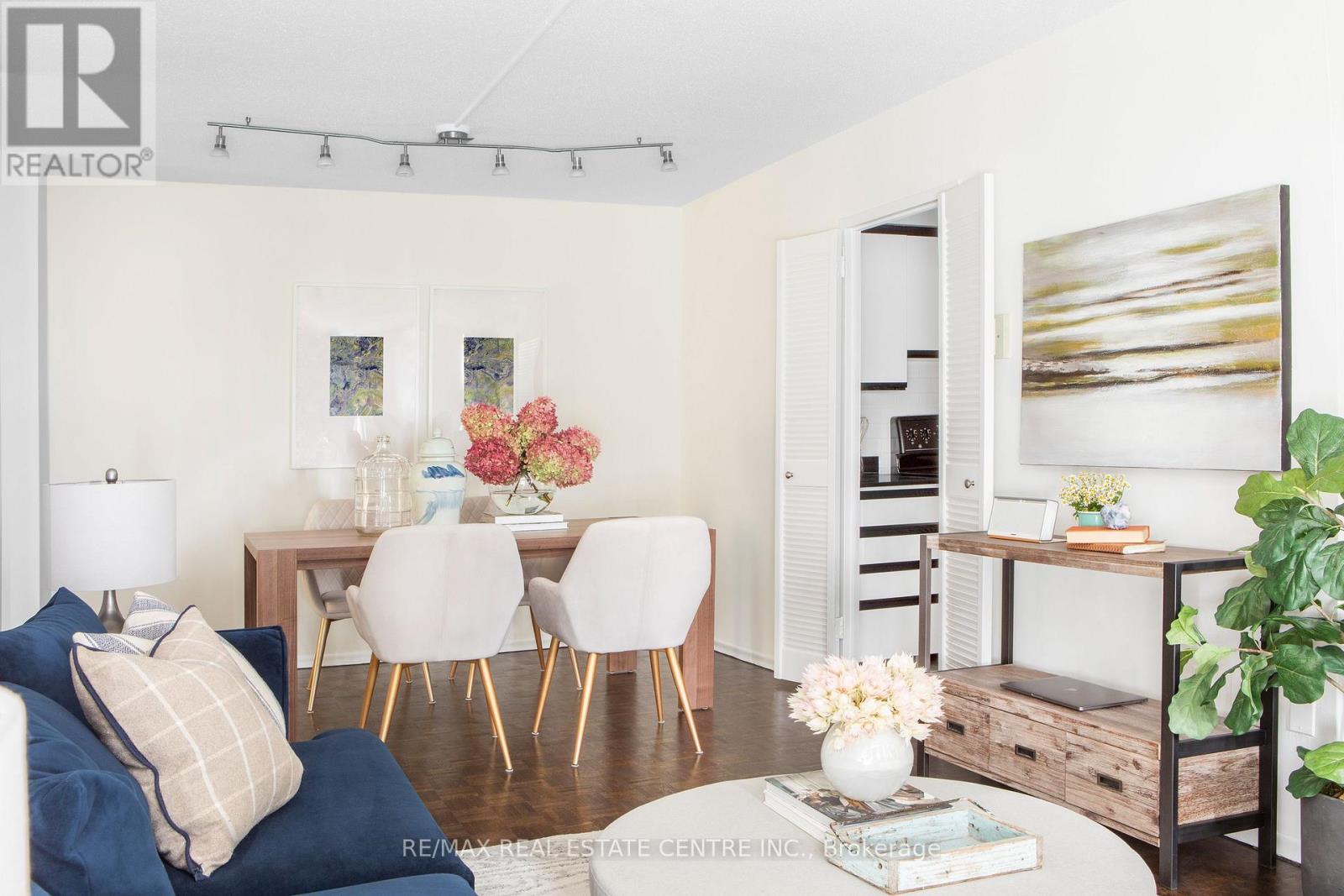 1604 - 100 Graydon Hall Drive, Toronto, Ontario  M3A 3A8 - Photo 7 - C12512542