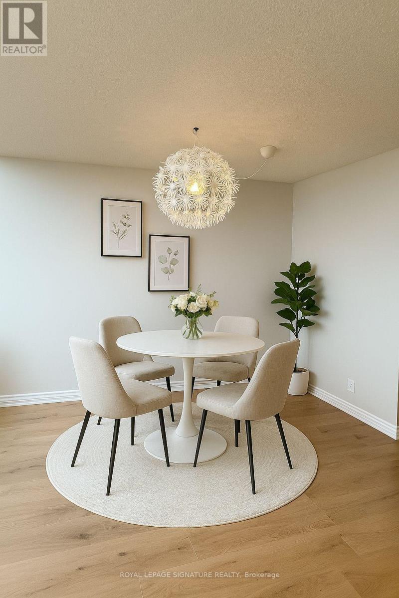 812 - 1720 Eglinton Avenue E, Toronto, Ontario  M4A 2X8 - Photo 6 - C12512564