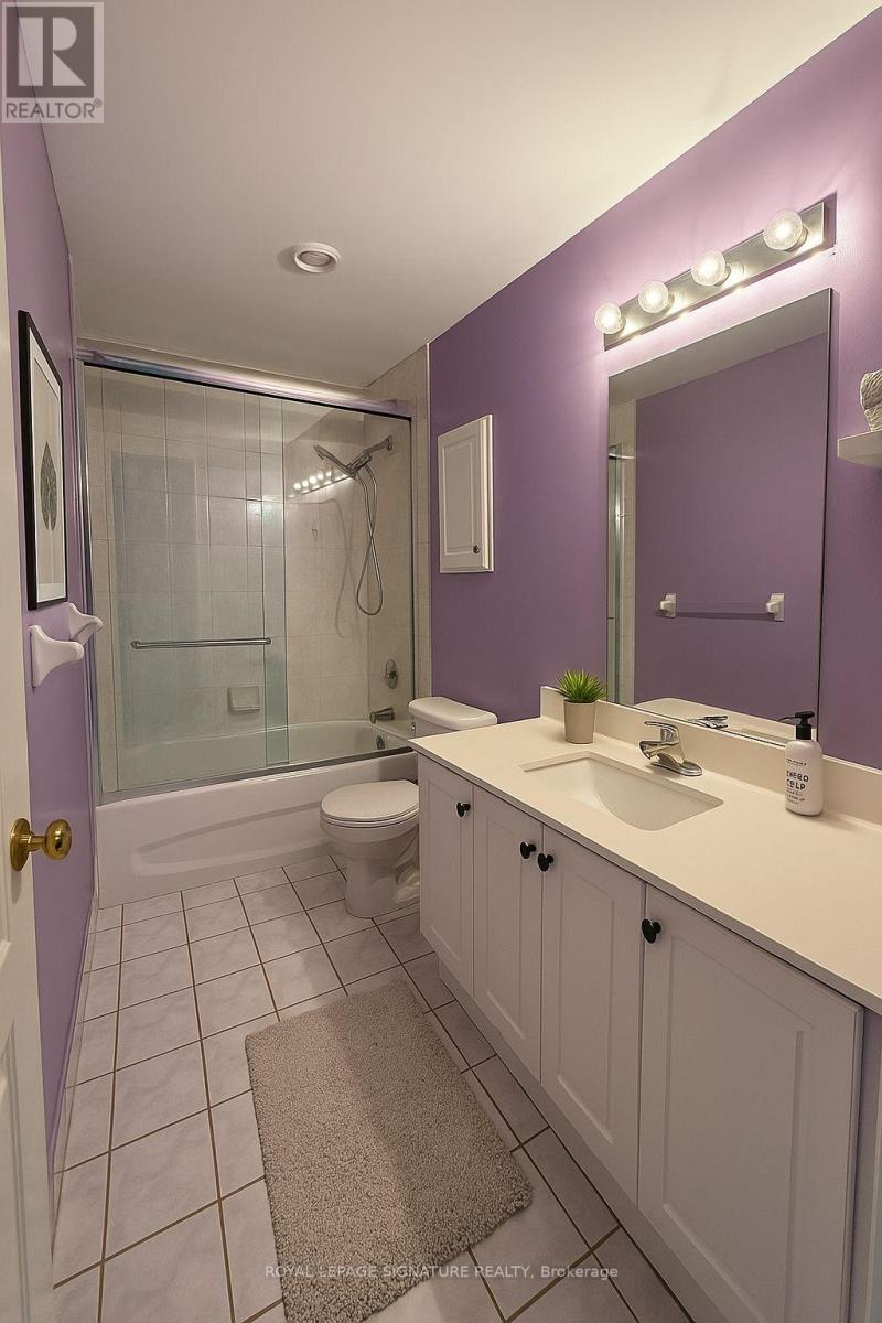 812 - 1720 Eglinton Avenue E, Toronto, Ontario  M4A 2X8 - Photo 9 - C12512564