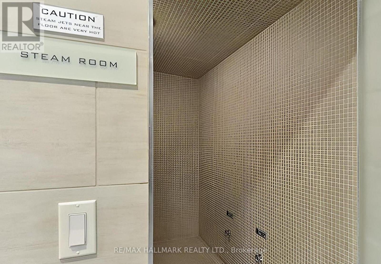 1619 - 70 Roehampton Avenue, Toronto, Ontario  M4P 1R2 - Photo 19 - C12512572