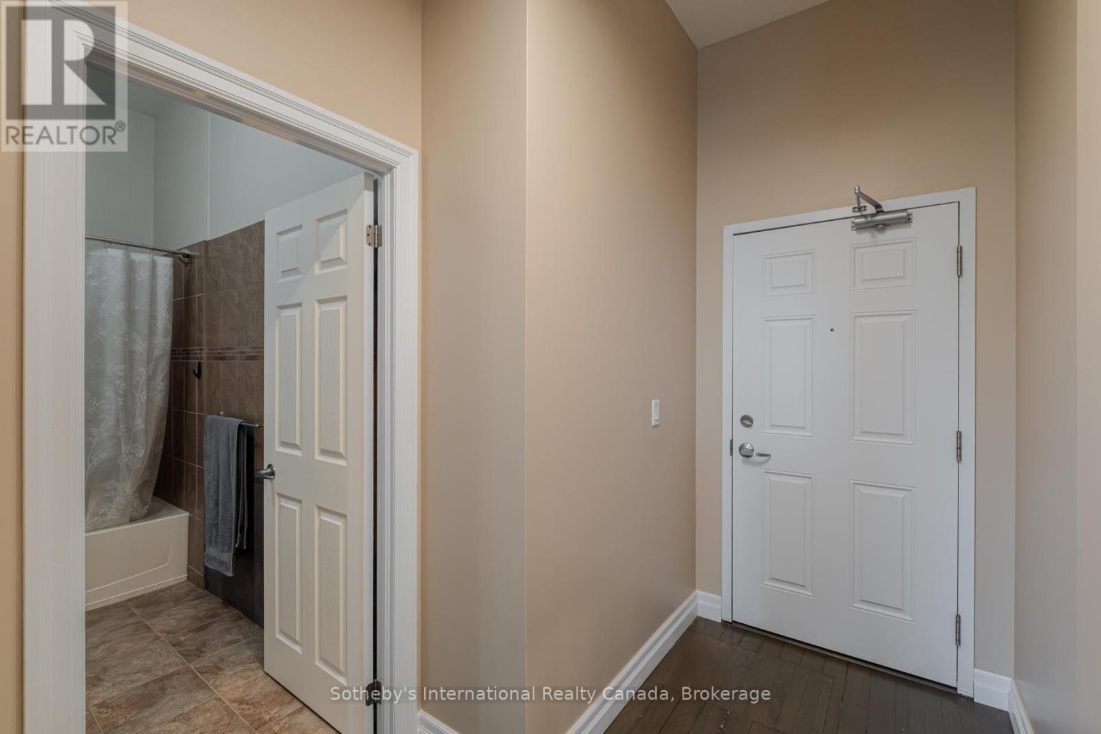 402 - 140 West River Street, Brant, Ontario  N3L 3E2 - Photo 5 - X12512650