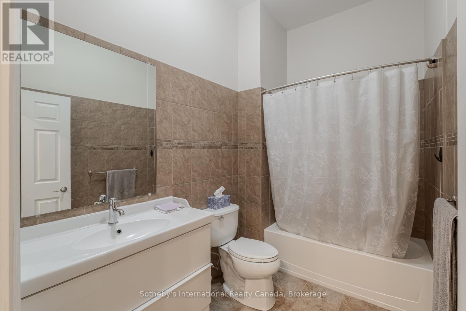 402 - 140 West River Street, Brant, Ontario  N3L 3E2 - Photo 7 - X12512650