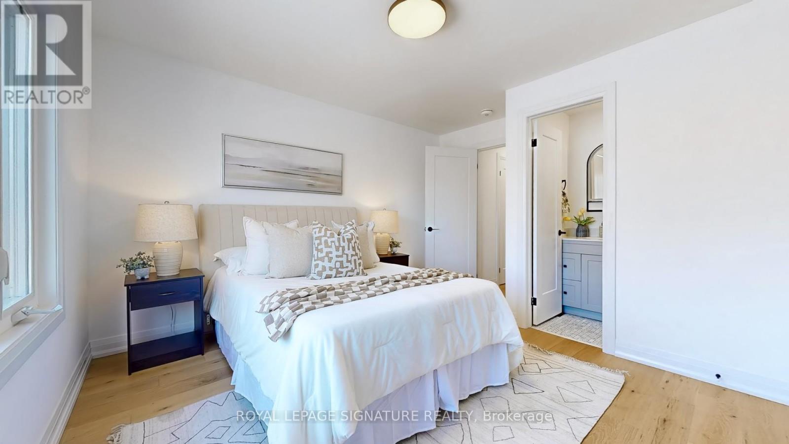 914 Broadview Avenue, Toronto, Ontario  M4K 2R1 - Photo 14 - E12512406