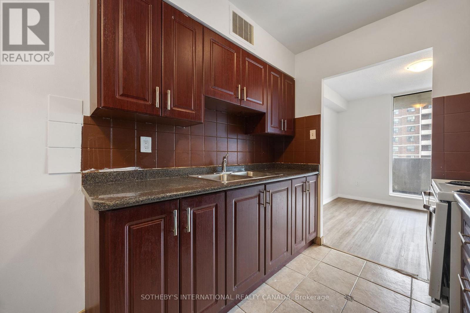 911 - 100 Prudential Drive, Toronto, Ontario  M1P 4V4 - Photo 9 - E12512450