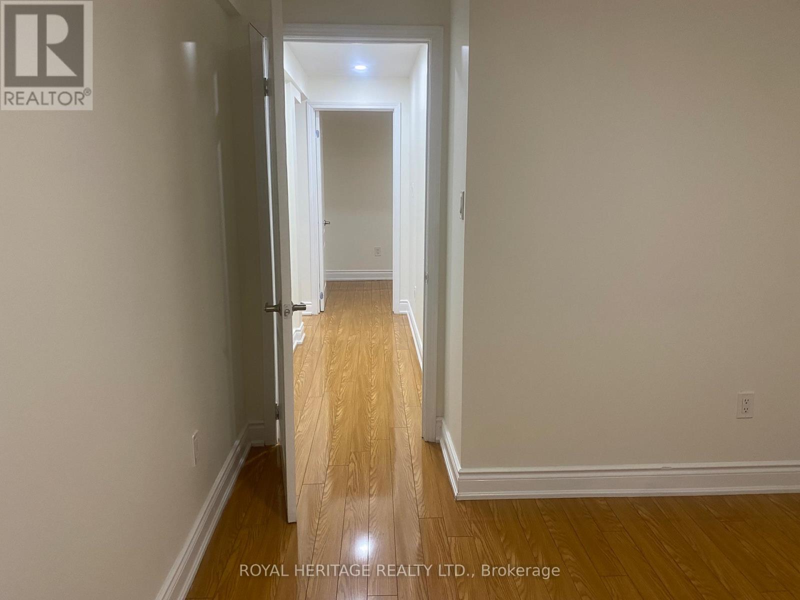 24 Reed Drive, Ajax, Ontario  L1S 5S1 - Photo 12 - E12512456