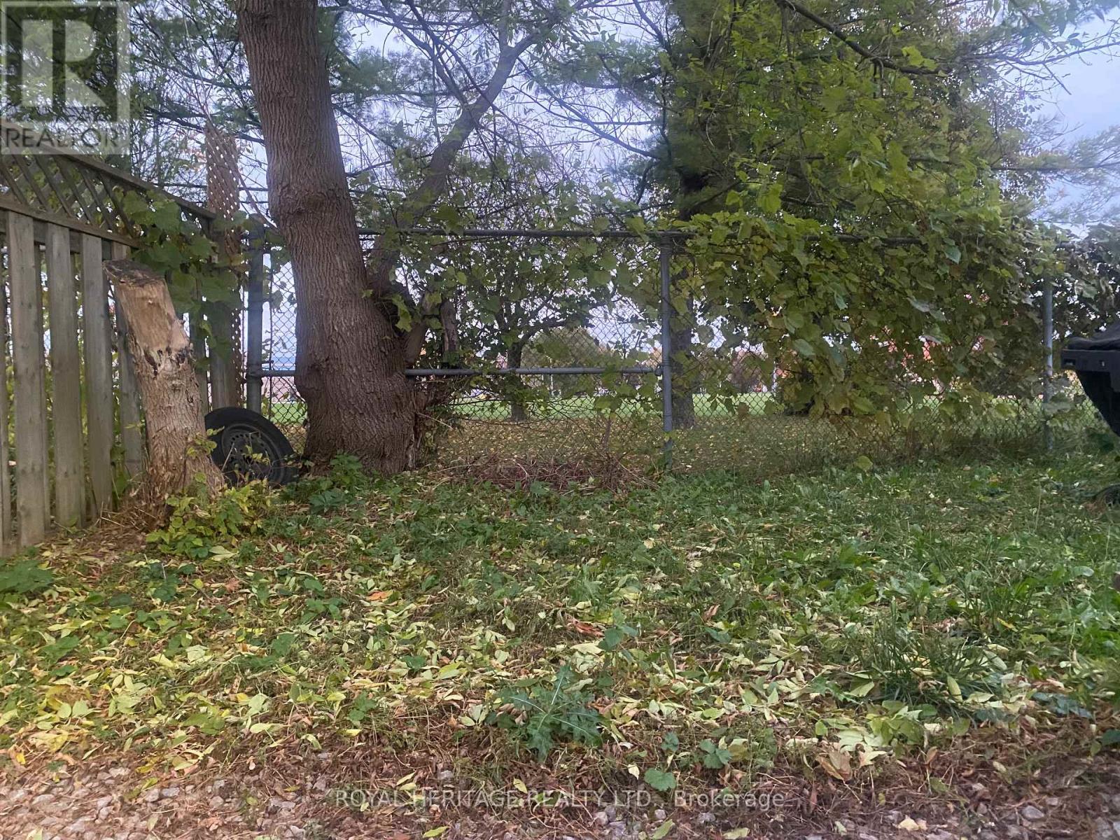 24 Reed Drive, Ajax, Ontario  L1S 5S1 - Photo 22 - E12512456