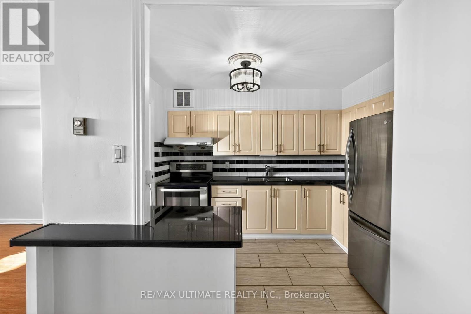 401 - 2550 Pharmacy Avenue, Toronto, Ontario M1W 1H9 - Photo 15 - E12512472