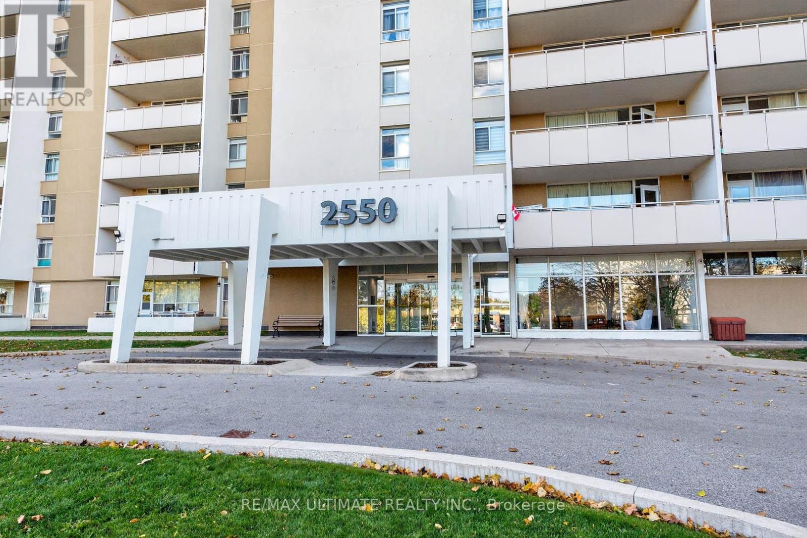 401 - 2550 Pharmacy Avenue, Toronto, Ontario M1W 1H9 - Photo 2 - E12512472