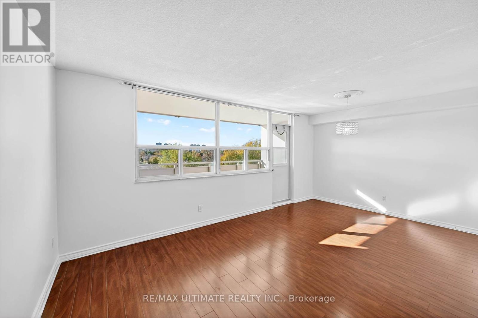 401 - 2550 Pharmacy Avenue, Toronto, Ontario M1W 1H9 - Photo 7 - E12512472