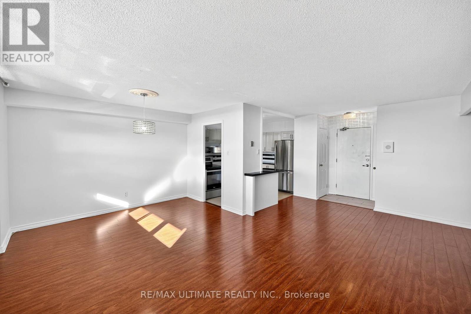 401 - 2550 Pharmacy Avenue, Toronto, Ontario M1W 1H9 - Photo 8 - E12512472