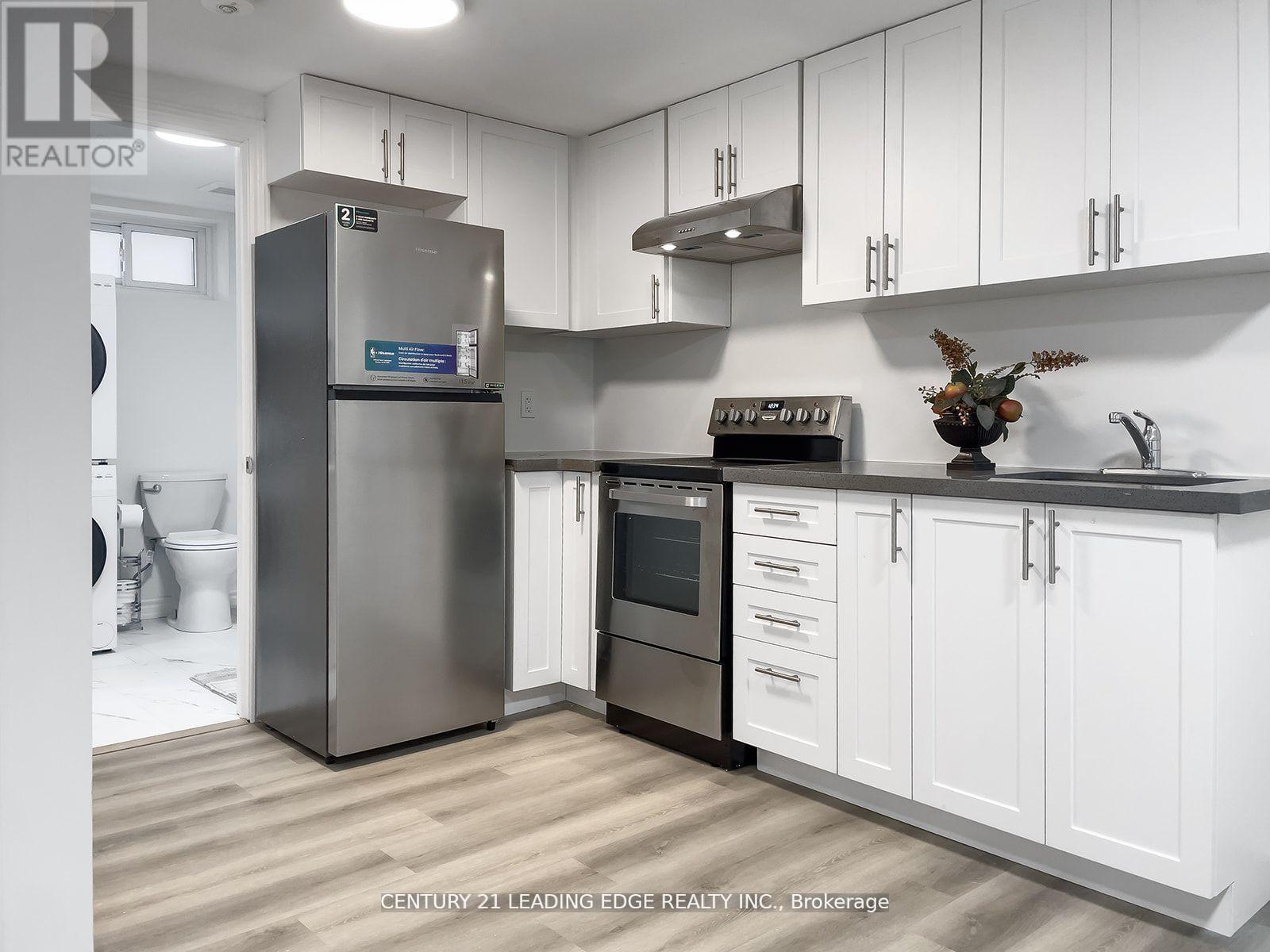 A - 117 Riveside Drive N, Oshawa, Ontario  L1G 6J6 - Photo 2 - E12512558