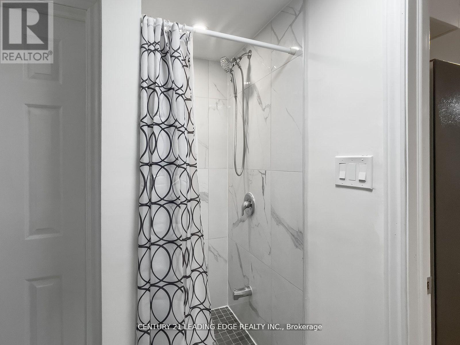 A - 117 Riveside Drive N, Oshawa, Ontario  L1G 6J6 - Photo 22 - E12512558