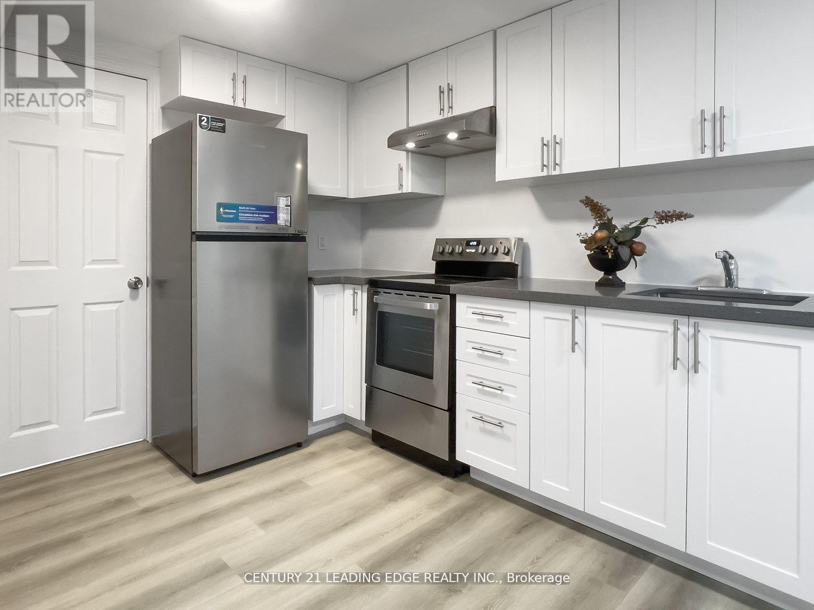 A - 117 Riveside Drive N, Oshawa, Ontario  L1G 6J6 - Photo 3 - E12512558