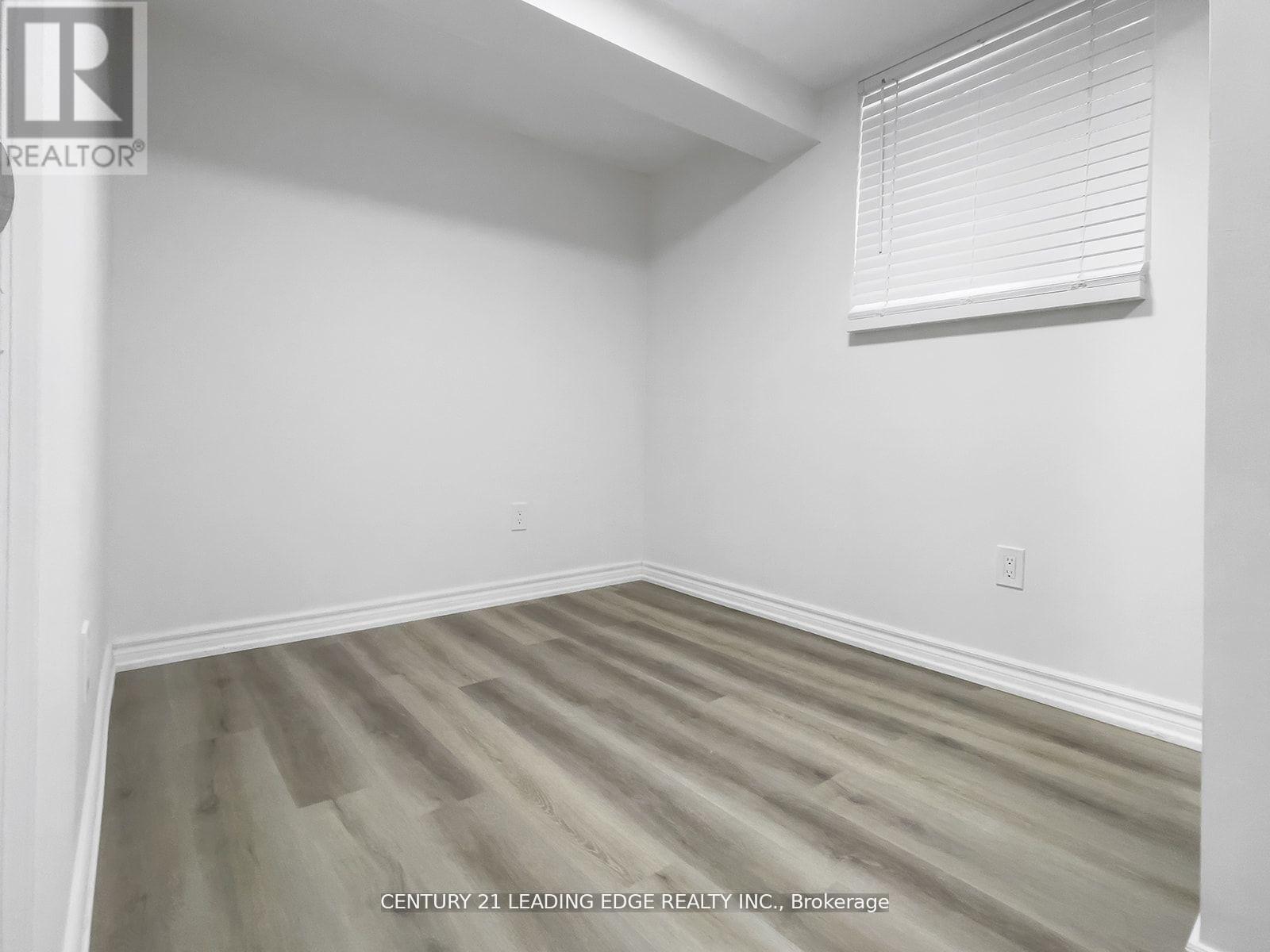 A - 117 Riveside Drive N, Oshawa, Ontario  L1G 6J6 - Photo 6 - E12512558