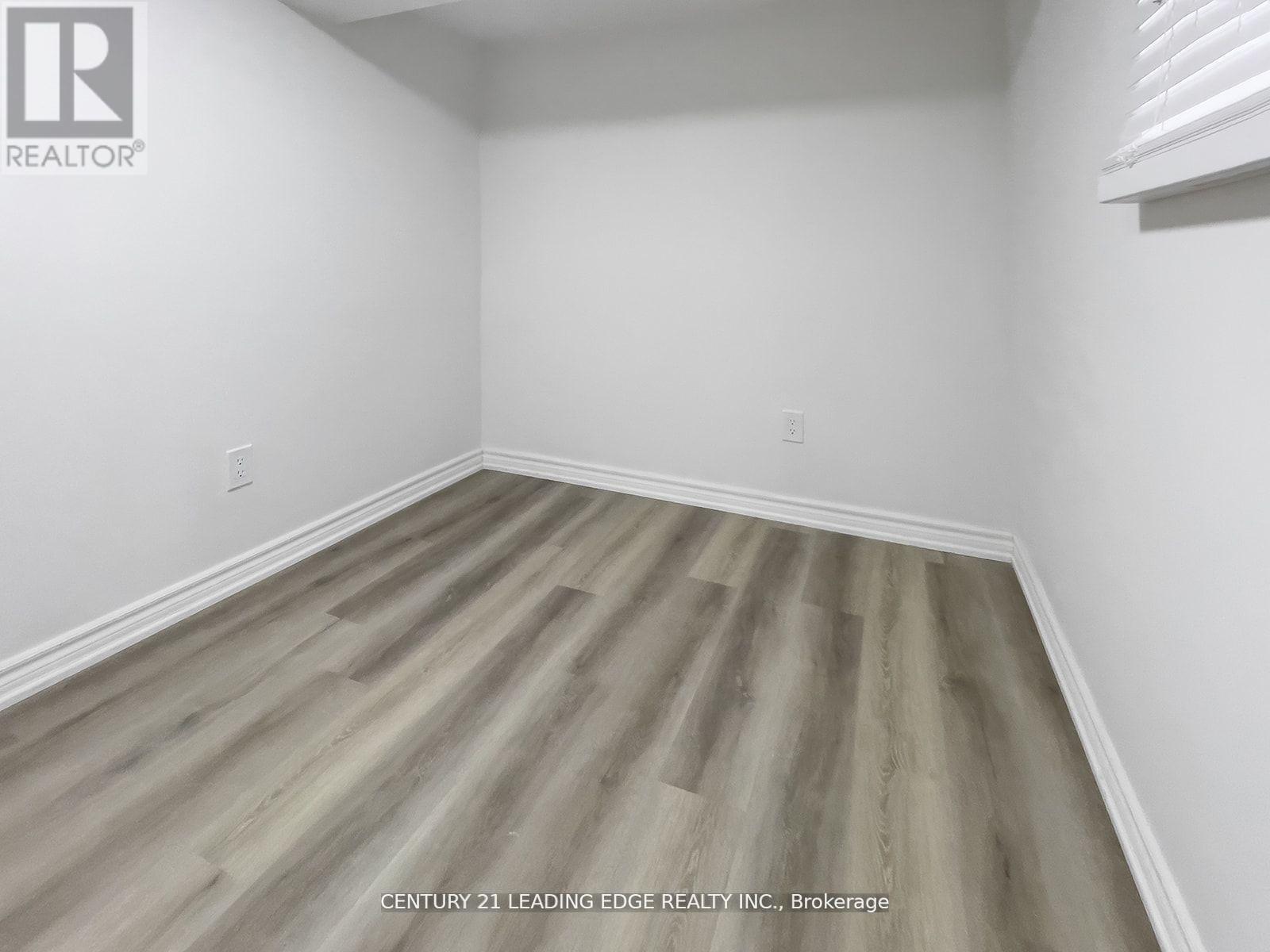 A - 117 Riveside Drive N, Oshawa, Ontario  L1G 6J6 - Photo 7 - E12512558