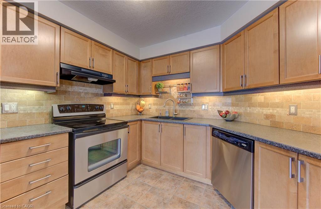 63 Swartz Street, Kitchener, Ontario  N2E 4A6 - Photo 7 - 40785836