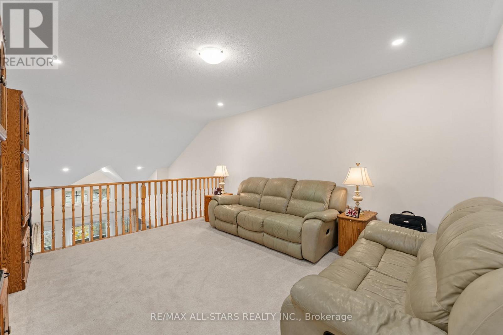 88 Connell Drive, Georgina, Ontario  L4P 0K3 - Photo 25 - N12512312