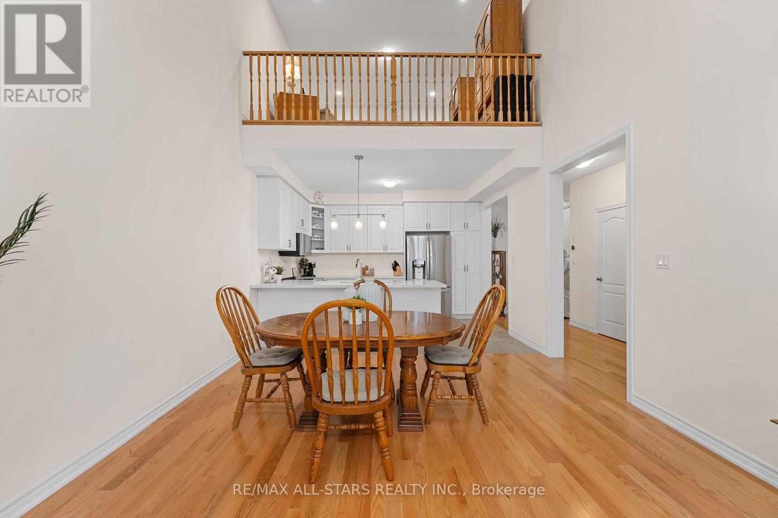 88 Connell Drive, Georgina, Ontario  L4P 0K3 - Photo 9 - N12512312