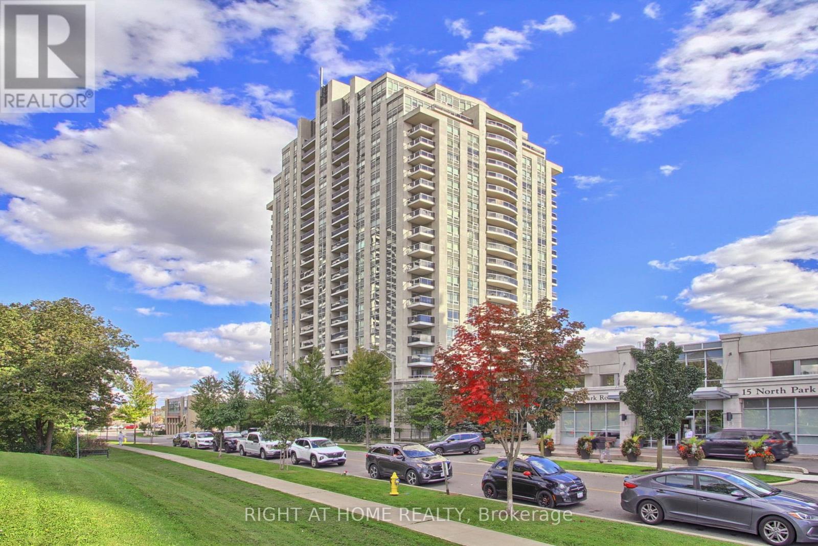 712 - 7 NORTH PARK ROAD, Vaughan, Ontario