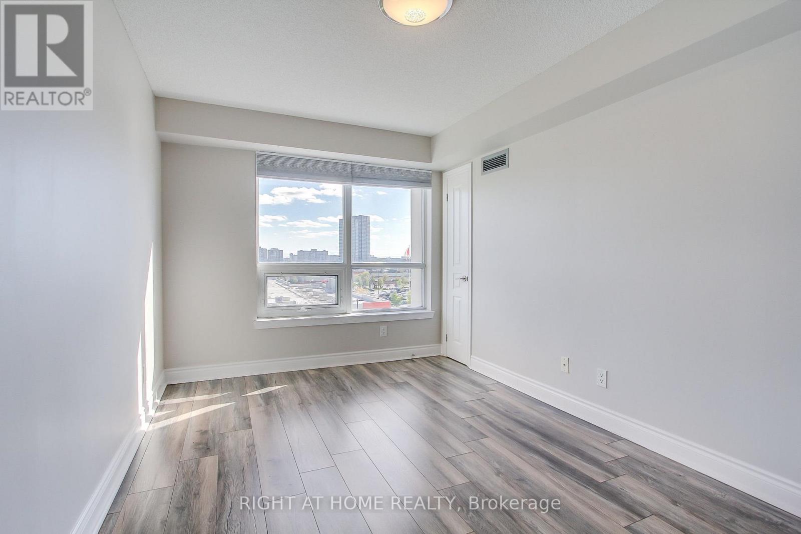 712 - 7 North Park Road, Vaughan, Ontario  L4J 0C9 - Photo 26 - N12512344