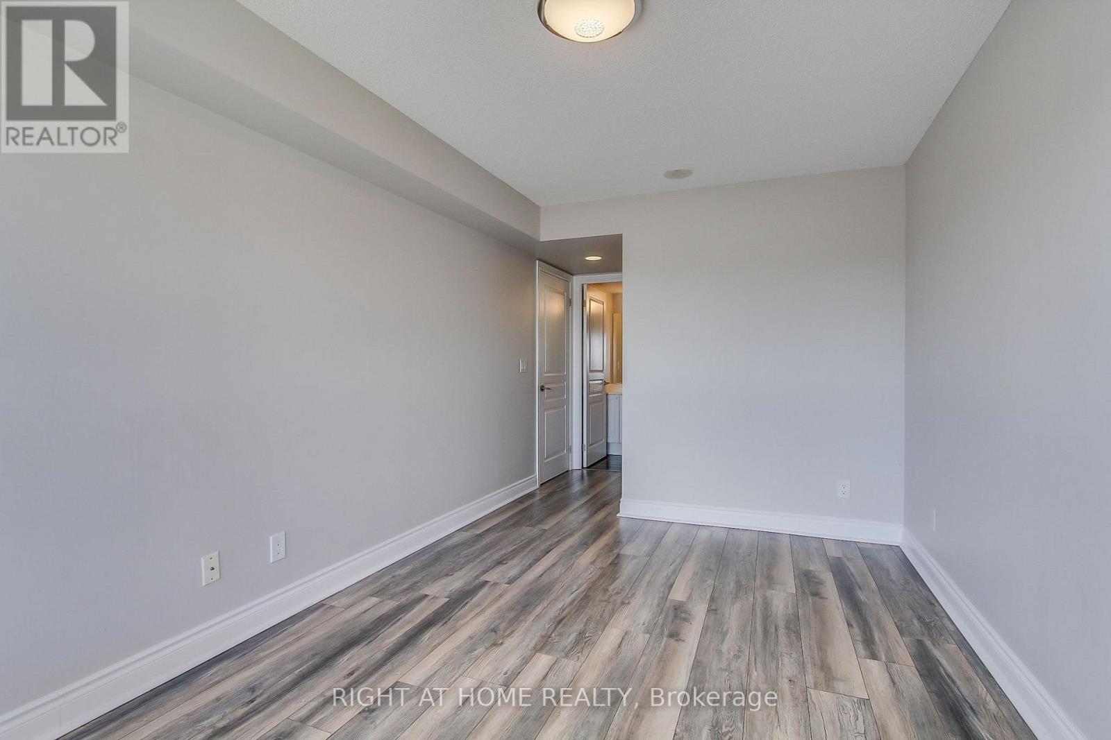 712 - 7 North Park Road, Vaughan, Ontario  L4J 0C9 - Photo 27 - N12512344