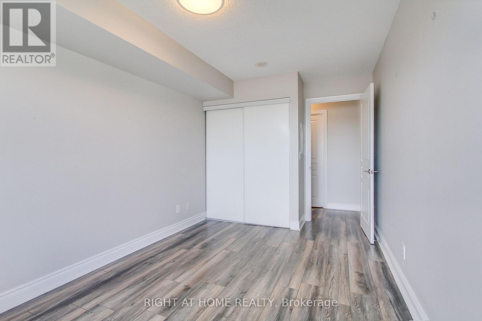 712 - 7 North Park Road, Vaughan, Ontario  L4J 0C9 - Photo 33 - N12512344