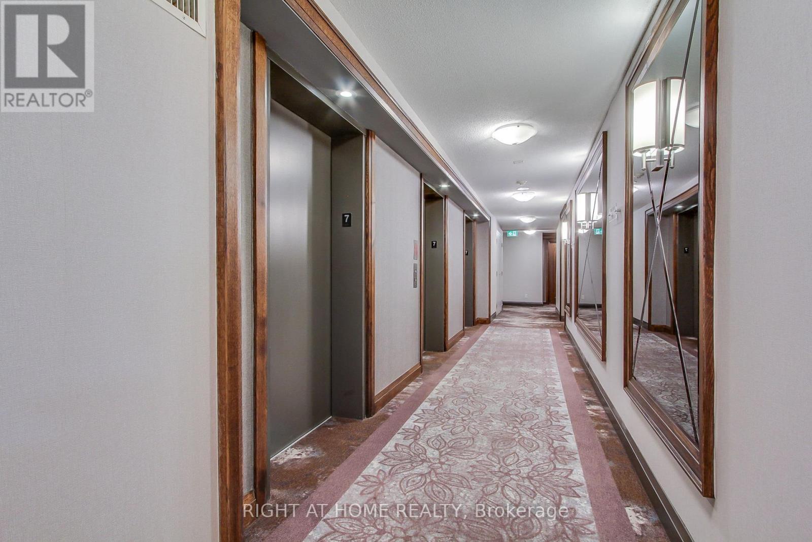 712 - 7 North Park Road, Vaughan, Ontario  L4J 0C9 - Photo 7 - N12512344