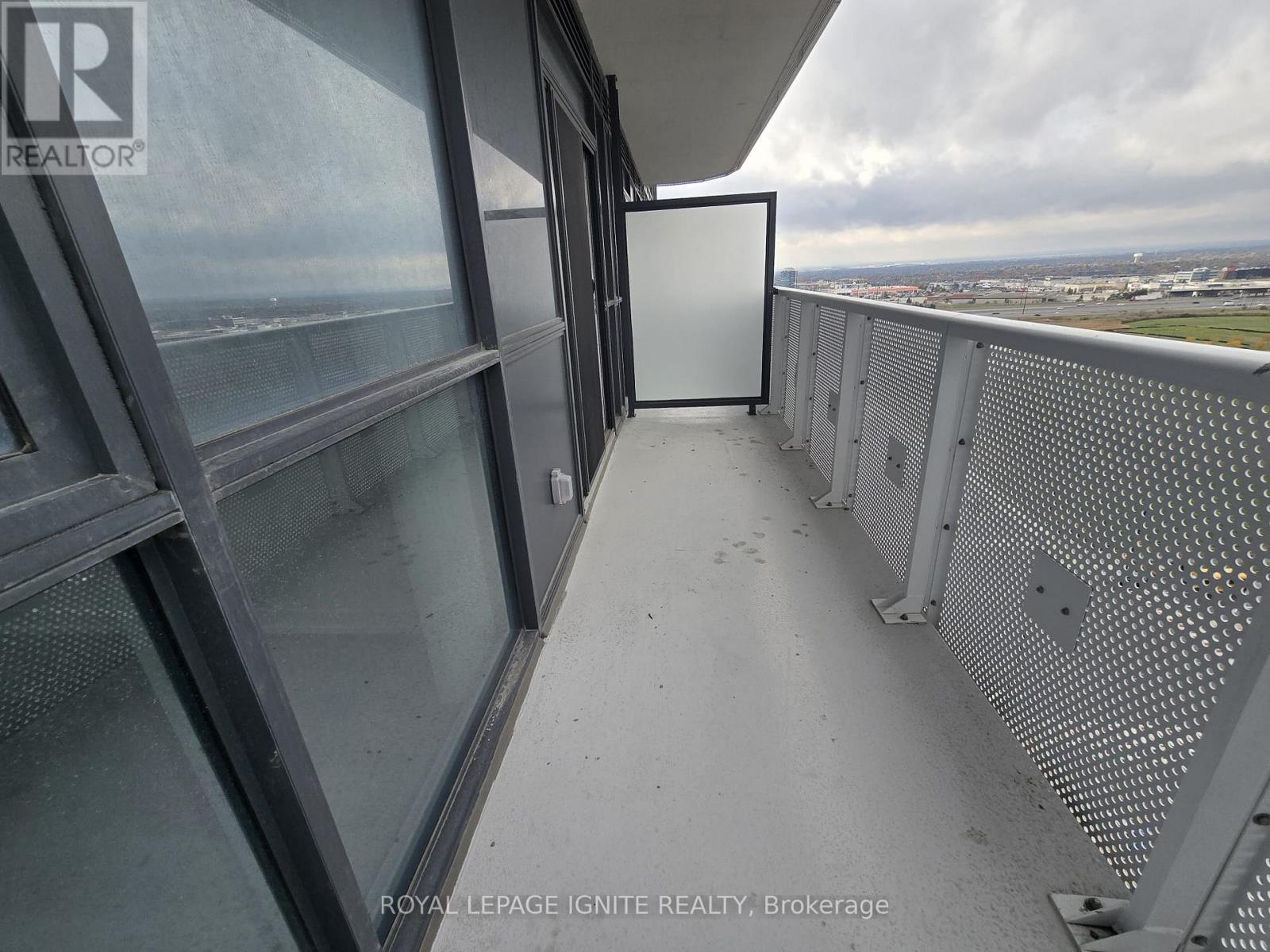 1711 - 225 Commerce Street, Vaughan, Ontario  L4K 0R1 - Photo 11 - N12512400