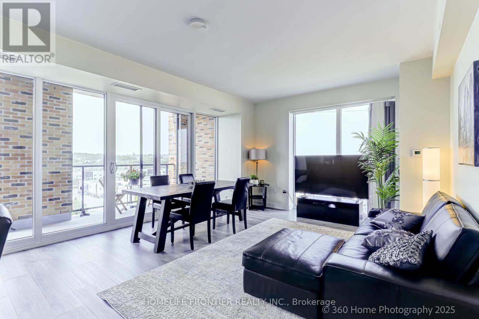 904 - 100 Eagle Rock Way W, Vaughan, Ontario  L6A 5B9 - Photo 10 - N12512432