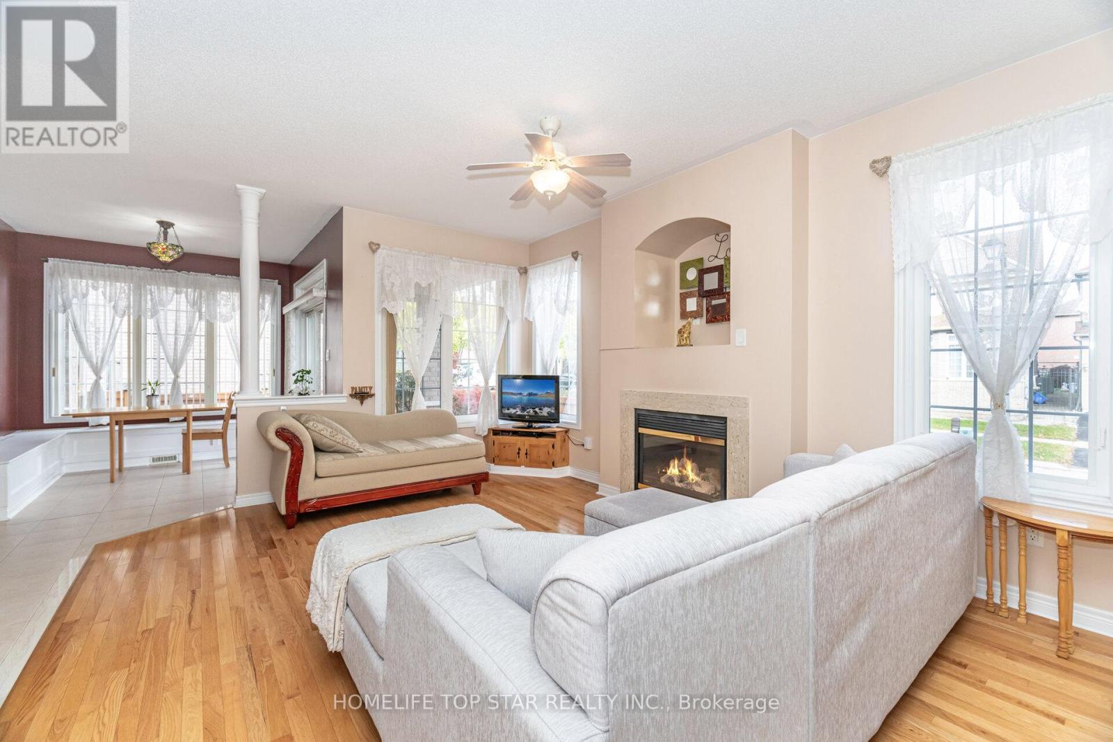 26 Delray Drive, Markham, Ontario  L6E 1Y6 - Photo 16 - N12512478