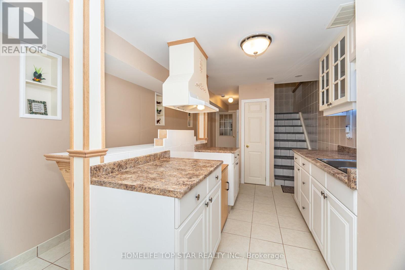 26 Delray Drive, Markham, Ontario  L6E 1Y6 - Photo 33 - N12512478