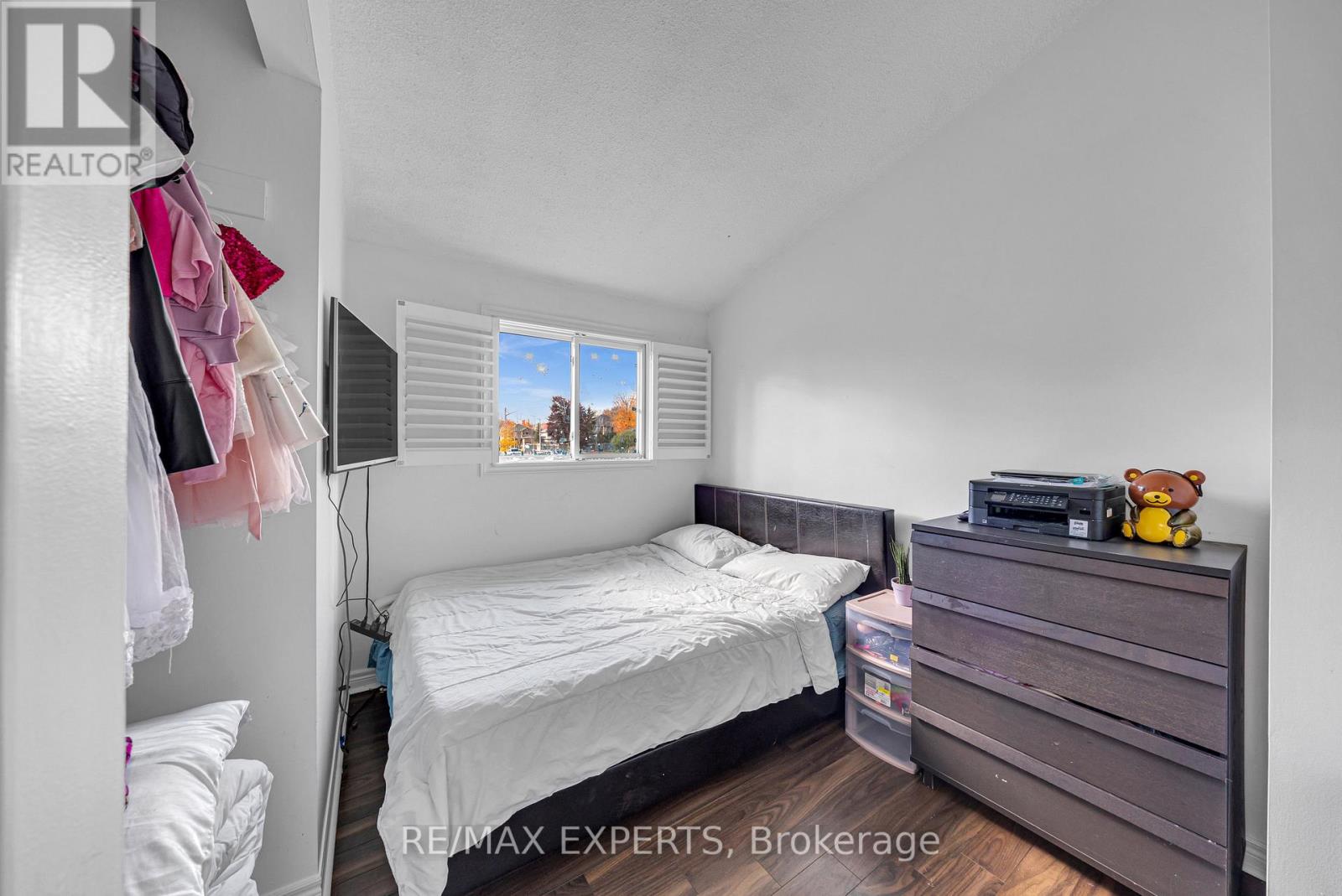 945 Nantyr Drive, Innisfil, Ontario  L9S 1S7 - Photo 12 - N12512482