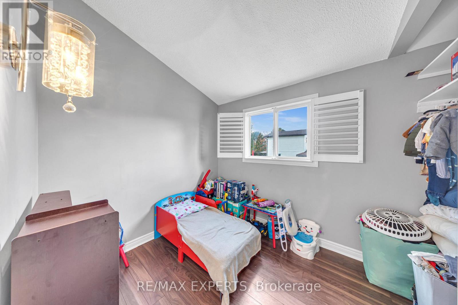 945 Nantyr Drive, Innisfil, Ontario  L9S 1S7 - Photo 13 - N12512482