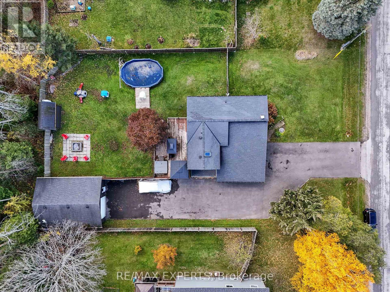 945 Nantyr Drive, Innisfil, Ontario  L9S 1S7 - Photo 35 - N12512482