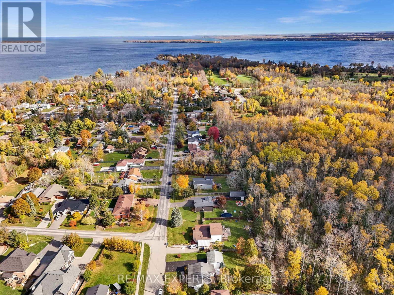 945 Nantyr Drive, Innisfil, Ontario  L9S 1S7 - Photo 41 - N12512482