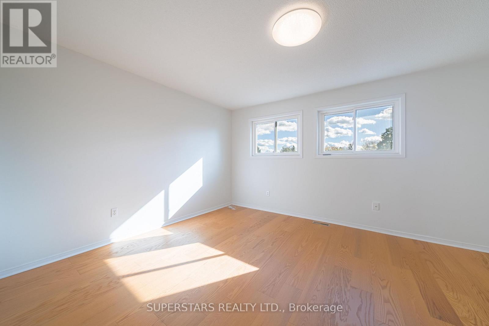 19 Justus Drive, Richmond Hill, Ontario  L4C 9Z4 - Photo 18 - N12512510