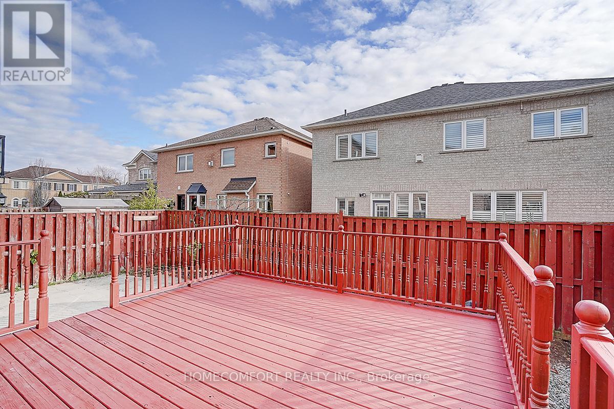 Property at 9 CHIPMUNK TRAIL image 3