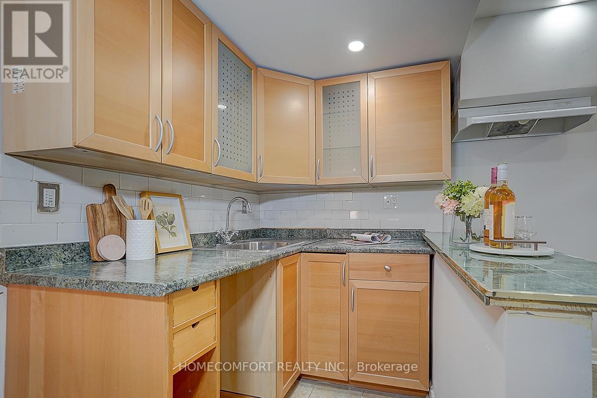 9 Chipmunk Trail, Vaughan, Ontario  L4H 2E7 - Photo 45 - N12512548