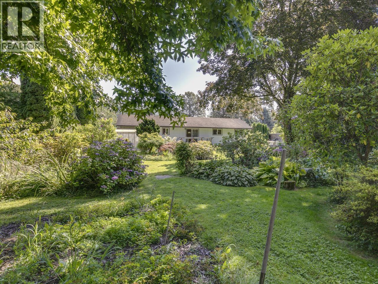 41587 GRANT ROAD, Squamish, British Columbia