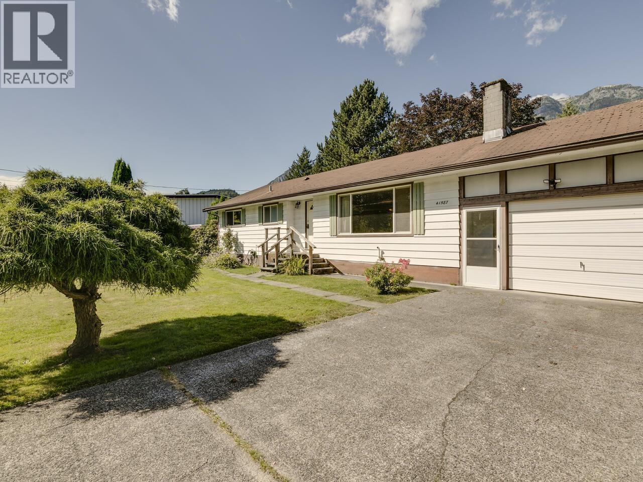 41587 Grant Road, Squamish, British Columbia V0N 1H0 - Photo 5 - R3064969