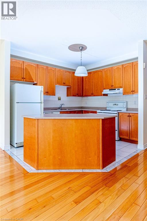 100 Beddoe Drive Unit# 65, Hamilton, Ontario  L8P 4Z2 - Photo 12 - 40775445