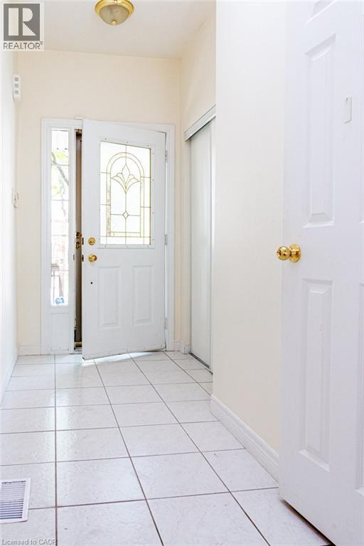 100 Beddoe Drive Unit# 65, Hamilton, Ontario  L8P 4Z2 - Photo 4 - 40775445