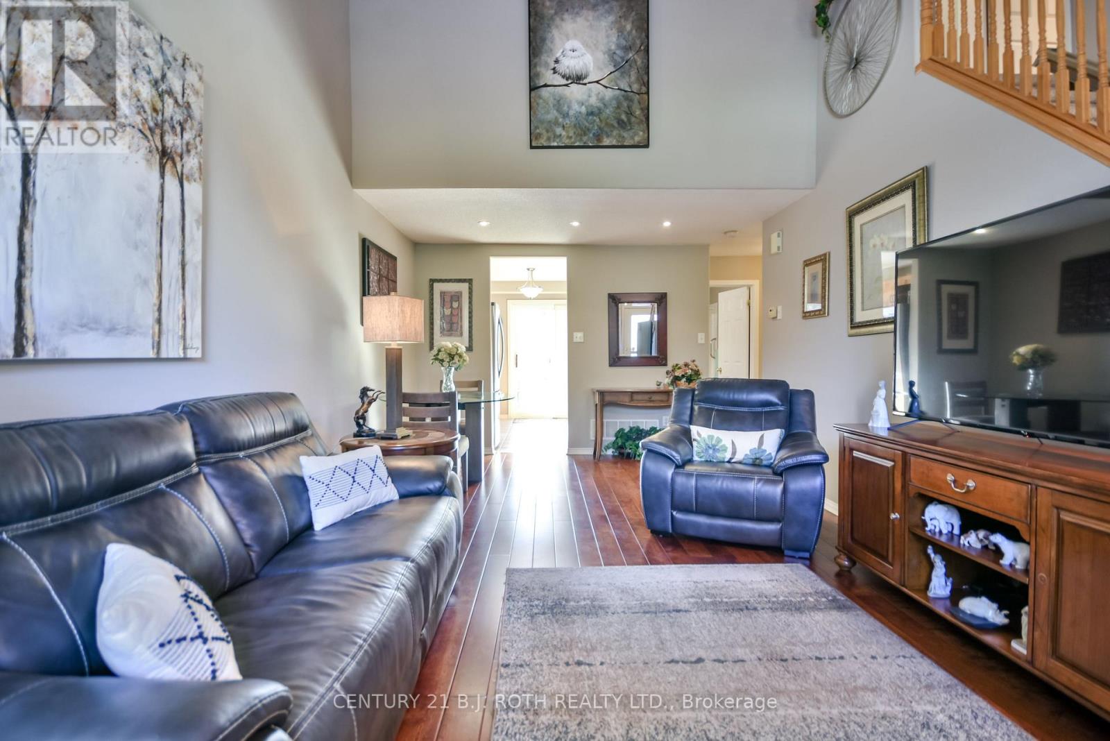 3 - 358 Little Avenue, Barrie (Allandale), Ontario L4N 2Z6 - Photo 7 - S12512520