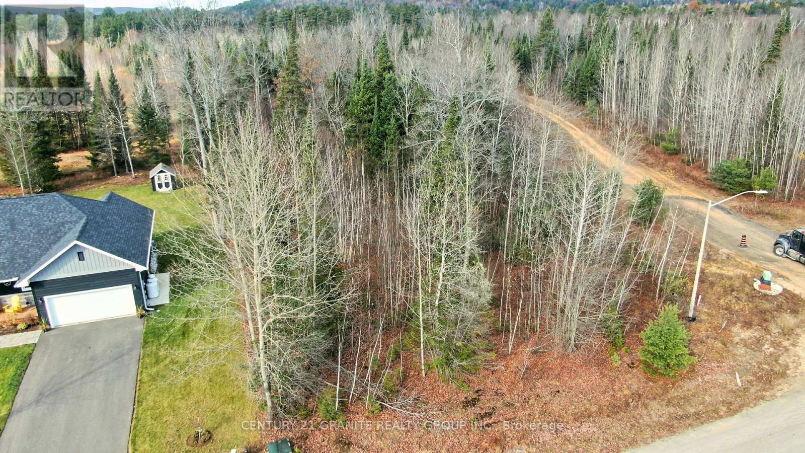 57 Nicklaus Drive, Bancroft, Ontario K0L 1C0 - Photo 10 - X12501996