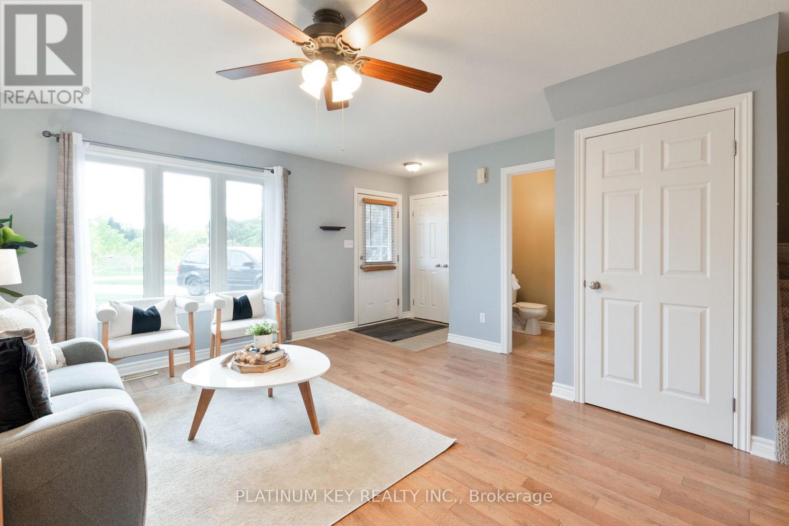 19 Katie Lane, Strathroy-Caradoc, Ontario  N7G 4E5 - Photo 6 - X12460634