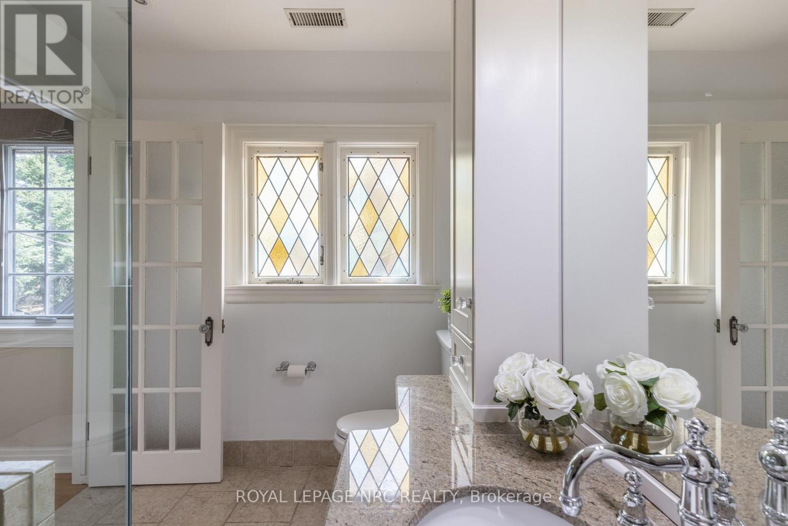 57 Hillcrest Avenue, St. Catharines, Ontario L2R 4Y3 - Photo 39 - X12511048