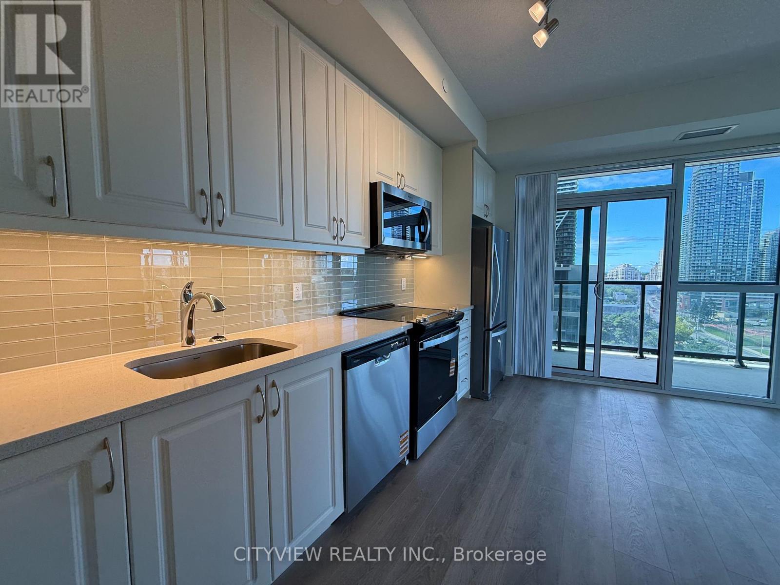 1508 - 38 Annie Craig Drive, Toronto, Ontario  M8Z 0B4 - Photo 7 - W12512314