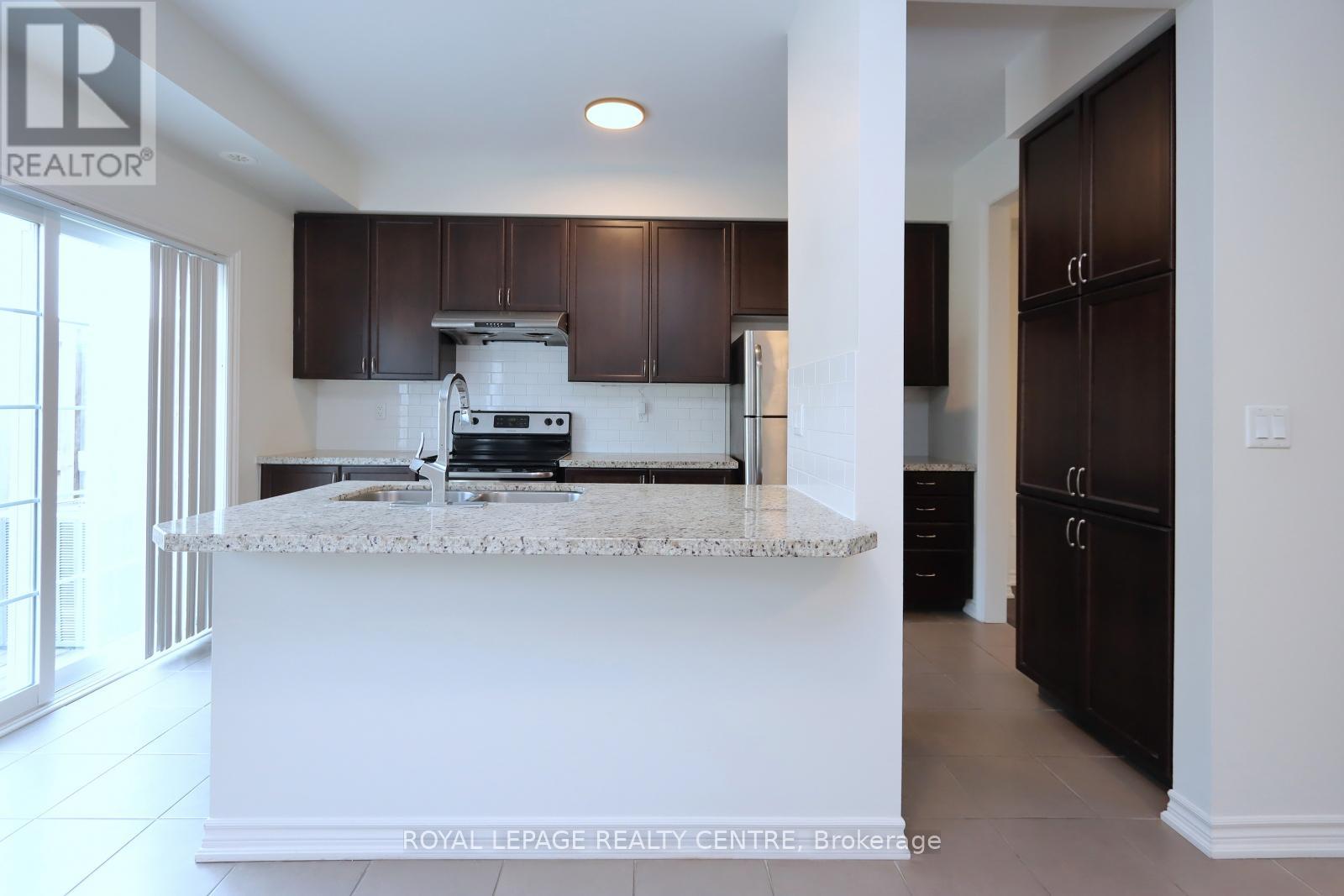 4 - 3190 Boxford Crescent, Mississauga, Ontario  L5M 0A4 - Photo 18 - W12512366