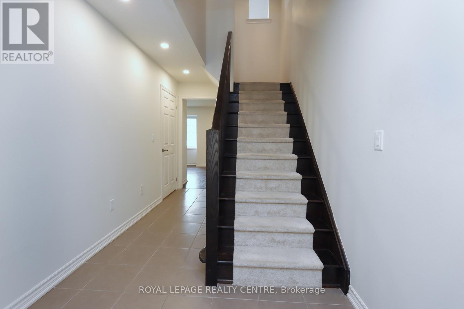 4 - 3190 Boxford Crescent, Mississauga, Ontario  L5M 0A4 - Photo 9 - W12512366