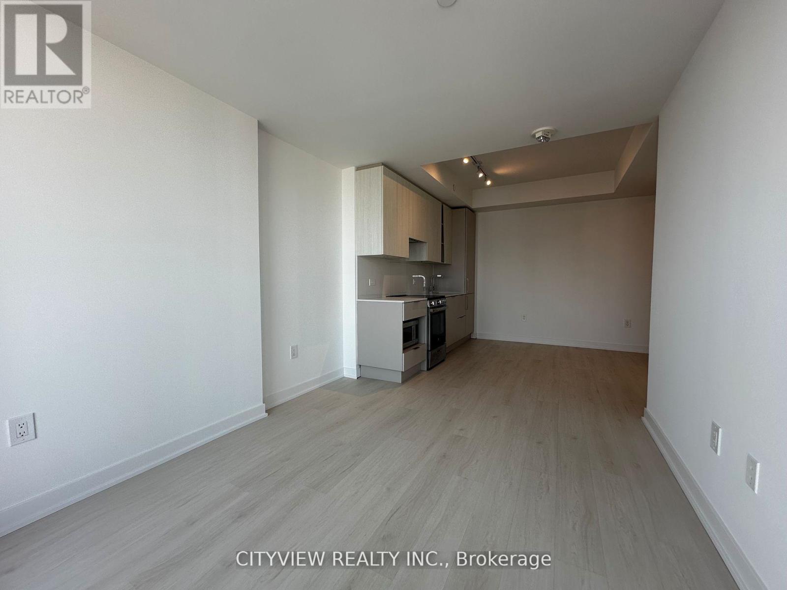 2313 - 3900 Confederation Parkway, Mississauga, Ontario  L5B 0M3 - Photo 10 - W12512410